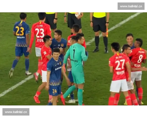 欧冠小组赛精彩纷呈 多支豪强力压对手顺利晋级四分之一决赛